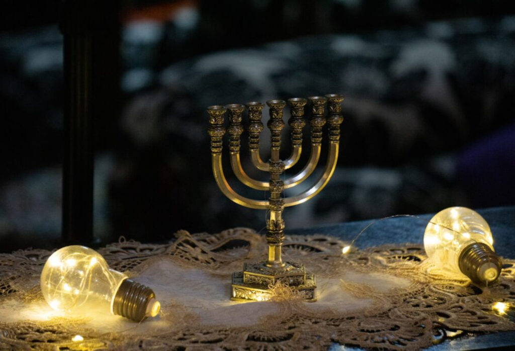 Weekly Q&A What is the menorah? CBN Israel